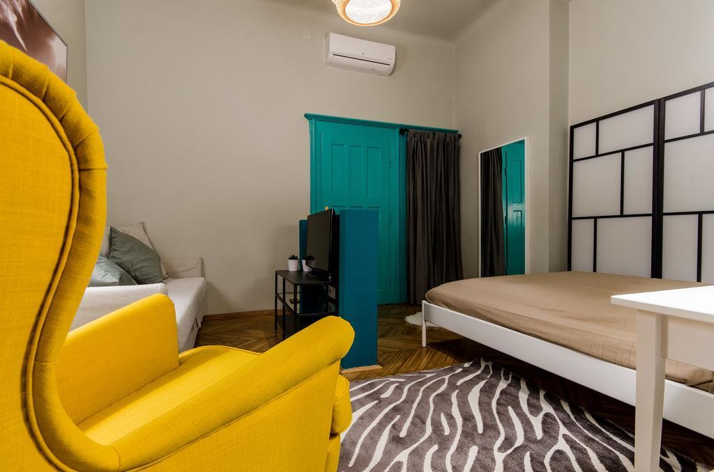 Saffron Apartment บูดาเปสต์ ภายนอก รูปภาพ